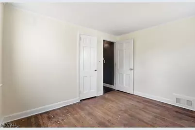 641 Greenbrook Rd, North Plainfield, NJ 07063 - Photo 17