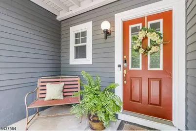 198 Crestview Rd, Bridgewater, NJ 08807 - Photo 3