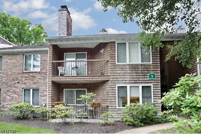 1 Tulip Cres #1A, Little Falls Township, NJ 07424 - Photo 3