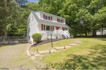39 Broadway, West Milford, NJ 07480 - Photo 3