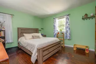 39 Broadway, West Milford, NJ 07480 - Photo 13