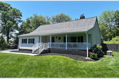 18 Roslyn Rd, Frankford Township, NJ 07826 - Photo 1