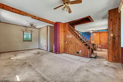 21 Butler Pl, Wanaque, NJ 07420 - Photo 7