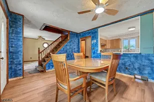 21 Butler Pl, Wanaque, NJ 07420 - Photo 3