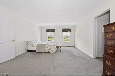 21 Surry Lane, Franklin Township, NJ 08802 - Photo 13