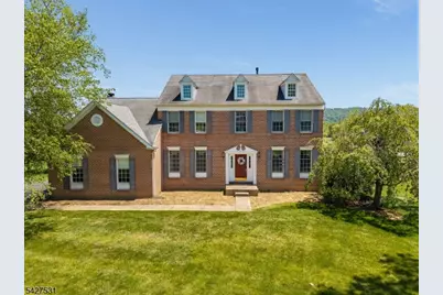 21 Surry Lane, Franklin Township, NJ 08802 - Photo 1