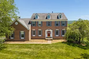 21 Surry Ln, Franklin Township, NJ 08802 - Photo 1