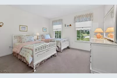 21 Surry Lane, Franklin Township, NJ 08802 - Photo 19