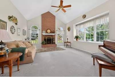 21 Surry Lane, Franklin Township, NJ 08802 - Photo 7