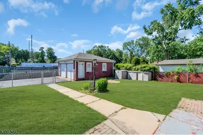 483 Jaques Ave, Rahway, NJ 07065 - Photo 37