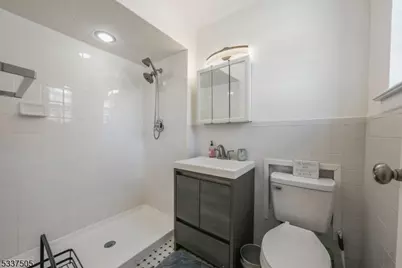 45 Wilfred St #19, West Orange Township, NJ 07052 - Photo 5