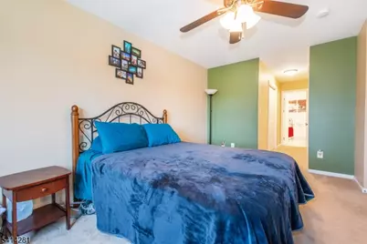 82 Sunrise Dr, Hanover Township, NJ 07981 - Photo 13