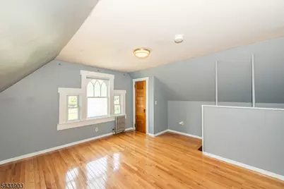 411 Berkeley Ave, Bloomfield, NJ 07003 - Photo 21