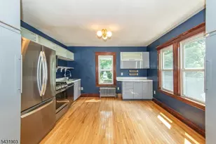 411 Berkeley Ave, Bloomfield, NJ 07003 - Photo 15