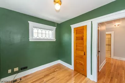 411 Berkeley Ave, Bloomfield, NJ 07003 - Photo 17