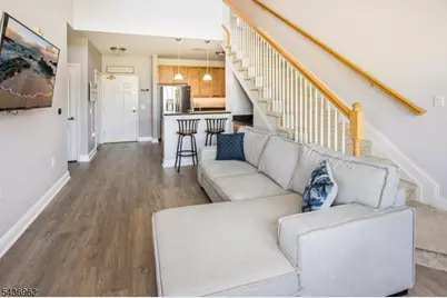 5405 Sanctuary Blvd #5405, Riverdale, NJ 07457 - Photo 7