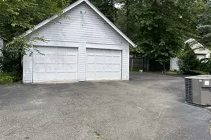 9 Royal Ave, Livingston, NJ 07039 - Photo 15