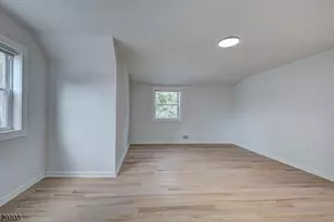 9 Park Dr, Livingston, NJ 07039 - Photo 17