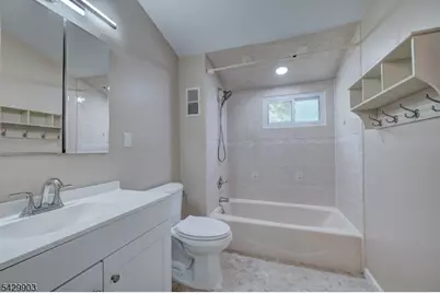 9 Park Dr, Livingston, NJ 07039 - Photo 19
