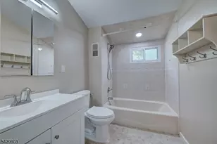 9 Park Dr, Livingston, NJ 07039 - Photo 19