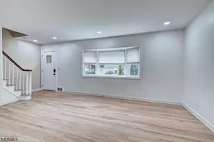9 Park Dr, Livingston, NJ 07039 - Photo 5