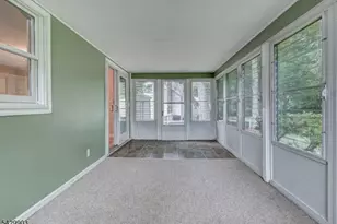 9 Park Dr, Livingston, NJ 07039 - Photo 15