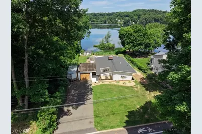 39 Koclas Dr, Netcong, NJ 07857 - Photo 3