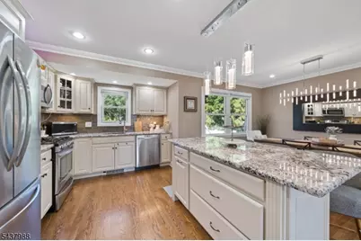 119 Rutgers Pl, Clifton, NJ 07013 - Photo 9