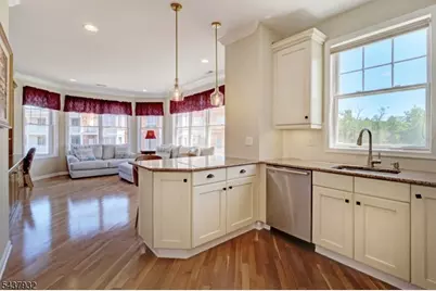 3412 Pointe Gate Dr #412, Livingston Twp., NJ 07039 - Photo 1