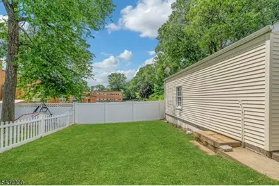 451 Chestnut St, Nutley, NJ 07110 - Photo 31
