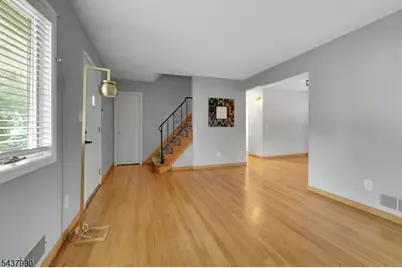 451 Chestnut St, Nutley, NJ 07110 - Photo 5