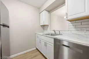 235 Dakota St, Paterson, NJ 07503 - Photo 5