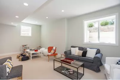 99 Claremont Ave, Montclair, NJ 07042 - Photo 15