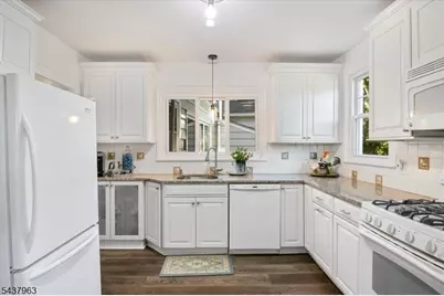 80 Hillcrest Ave, Morris Township, NJ 07960 - Photo 5