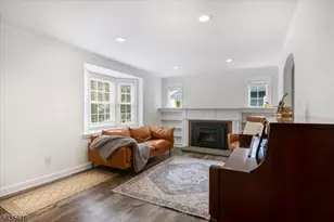 36 Amelia Ave, Livingston, NJ 07039 - Photo 3