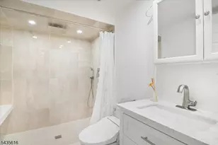 36 Amelia Ave, Livingston, NJ 07039 - Photo 17