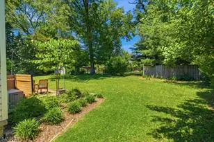 13 Potter Ct, Montclair, NJ 07043 - Photo 15