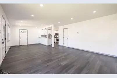 1720 Chews Landing Clementon, Gloucester Township, NJ 08012 - Photo 9