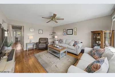 714 5th Street, Carlstadt, NJ 07072 - Photo 3