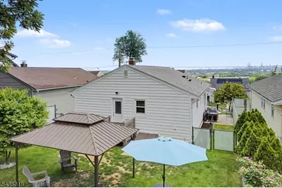 714 5th Street, Carlstadt, NJ 07072 - Photo 35