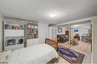714 5th Street, Carlstadt, NJ 07072 - Photo 27