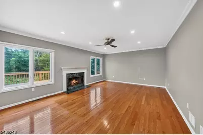 8 Van Duyne Ct, Montville Township, NJ 07082 - Photo 15