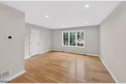 8 Van Duyne Ct, Montville Township, NJ 07082 - Photo 31