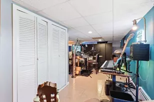 122 Glenwood Ave, Bloomfield, NJ 07003 - Photo 35