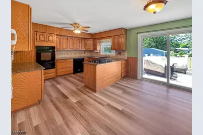 120 Oak St, Bridgewater, NJ 08807 - Photo 11