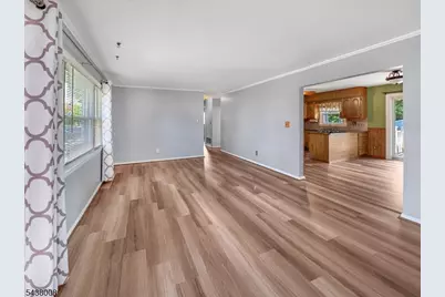 120 Oak St, Bridgewater, NJ 08807 - Photo 9