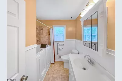 120 Oak St, Bridgewater, NJ 08807 - Photo 15