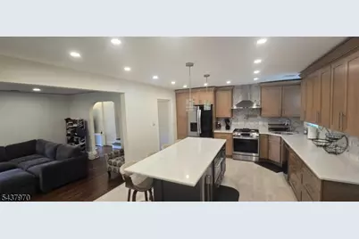 316 Cranford Ave, Linden, NJ 07036 - Photo 5