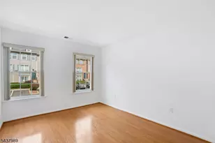 23 Boston Ct, Newark, NJ 07103 - Photo 9