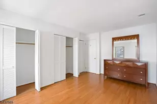 23 Boston Ct, Newark, NJ 07103 - Photo 13